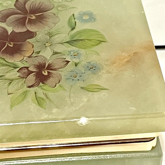 Genuine Alabaster Stone VTG Handcrafted Square Hinged Flower Trinket Box - Picture 7 of 7